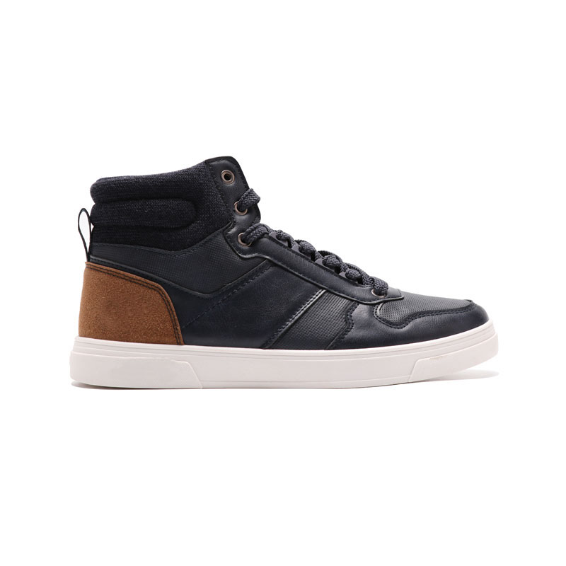 How to Pair High Top Shoes？