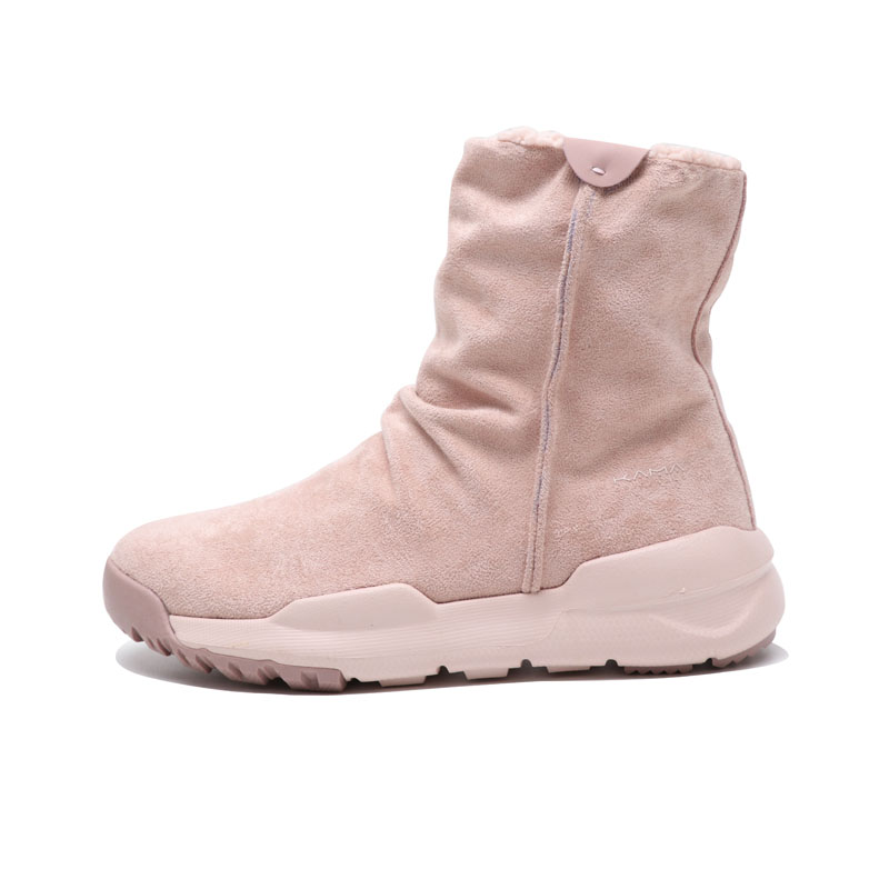 Breathable plush medium boots