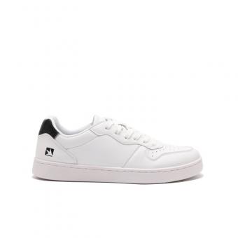 Outdoor durable small white shoes